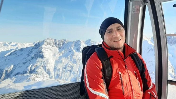 Marian Godină și-a făcut public pe Facebook salariul: „Aş crăpa de ruşine să ies în stradă să spun că vreau mai mult”