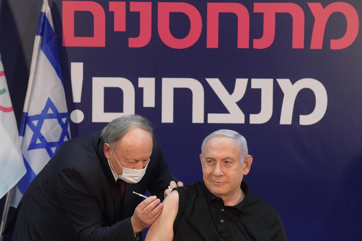 Medicul lui Netanyahu, Herman Berkovits, a dezvăluit la Aleph News secretul campaniei de vaccinare din Israel. Vor propriul vaccin până în primăvară
