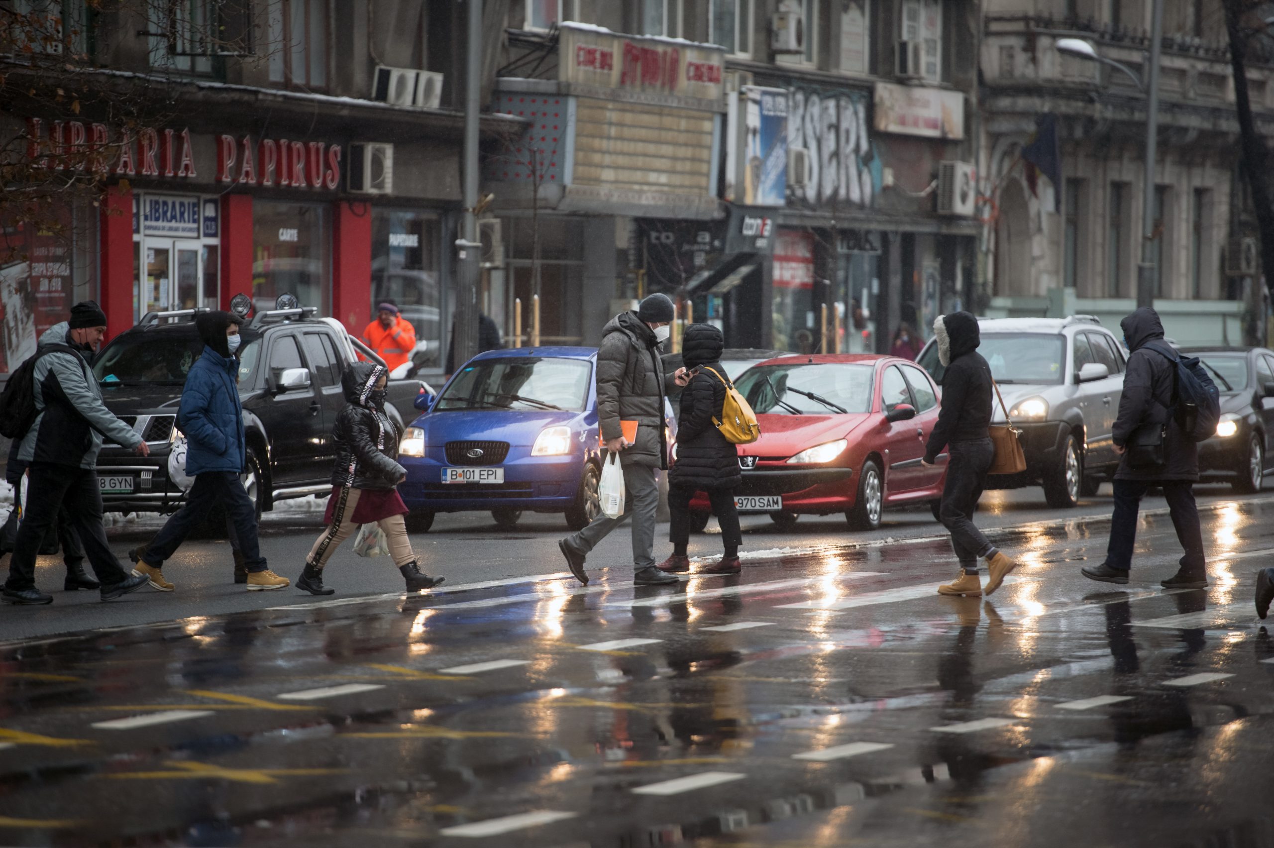 METEO: Cum va fi vremea în următoarele patru săptămâni. Temperaturile vor crește spre finalul lunii