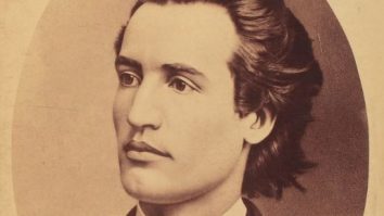 mihai-eminescu-poza
