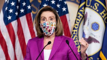 Nancy Pelosi îl vrea înlăturat de la putere pe Trump: „Preşedintele a comis un atac de nedescris asupra naţiunii noastre”