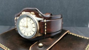 Produse din piele naturală, lucrate manual la Iași. Care sunt prețurile