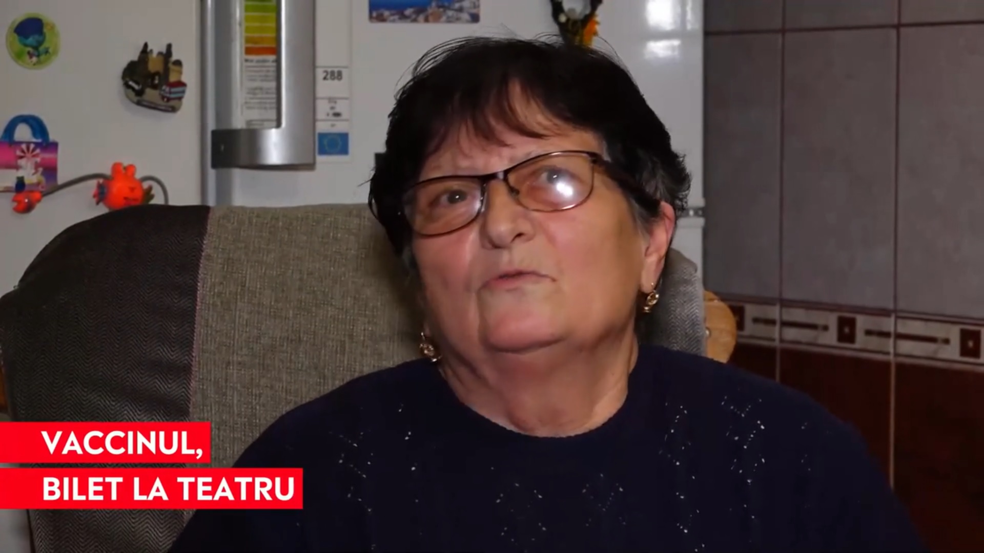 Vaccinul, bilet la teatru. O mamă vrea să se vaccineze doar pentru a putea să-și vadă fiul jucând pe scenă: „Mă îneacă lacrimile”