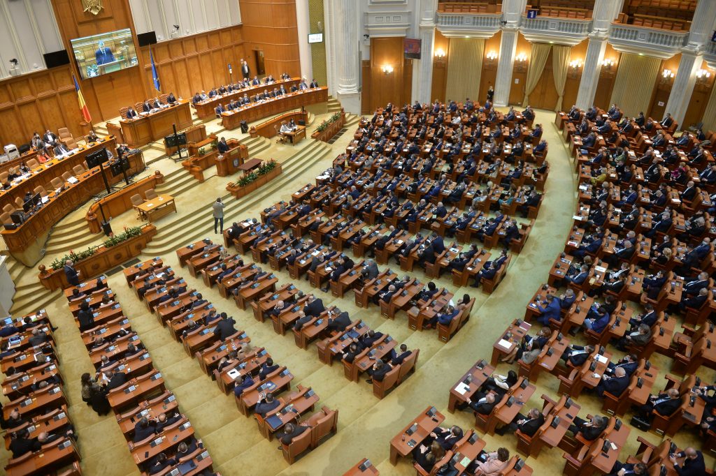 Ciolacu le cere parlamentarilor PSD să se vaccineze cu a treia doză