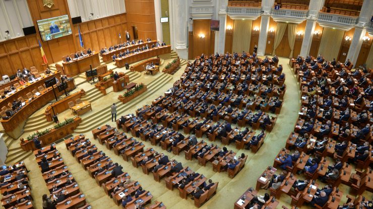 Ciolacu le cere parlamentarilor PSD să se vaccineze cu a treia doză