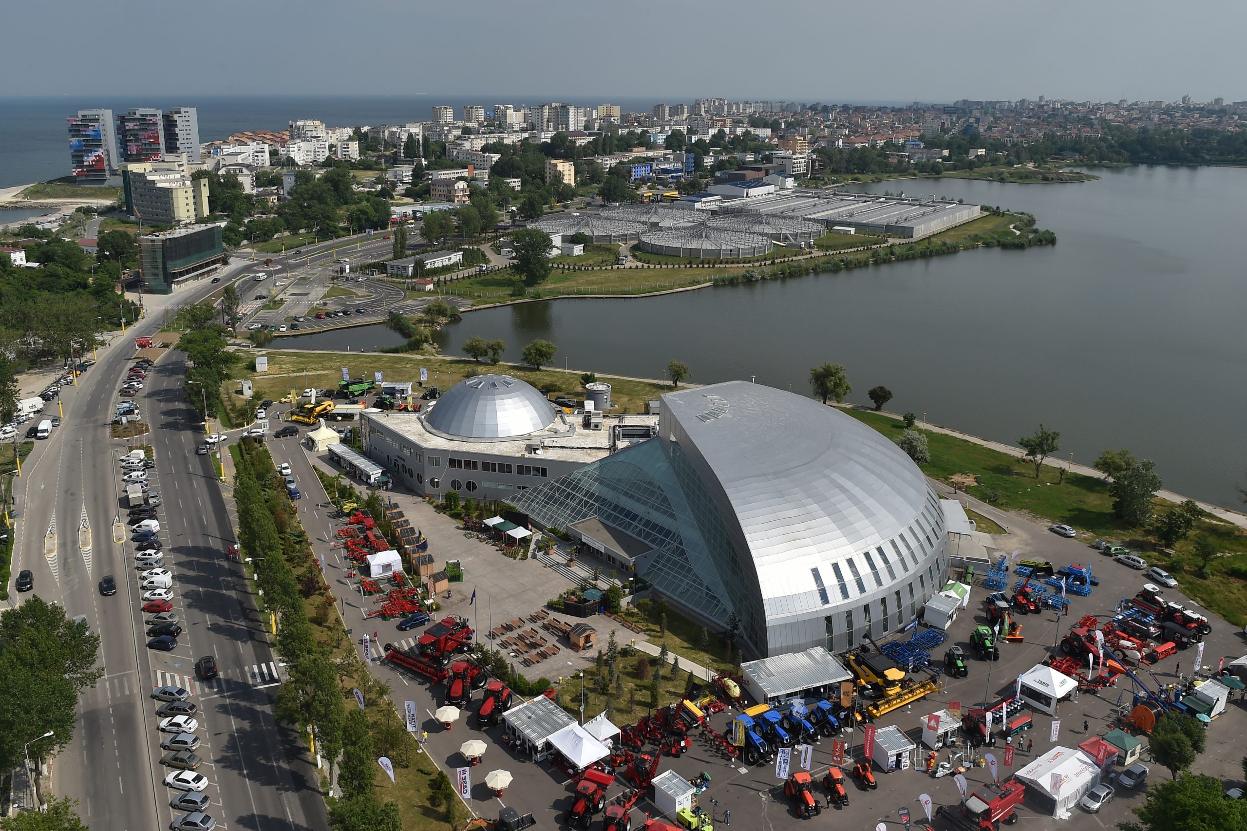 Pavilionul Expozițional Constanța a fost dat în folosință gratuită pentru vaccinarea populației