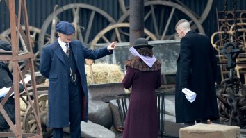 Platourile de filmare pentru serialul „Peaky Blinders“ devin centru de vaccinare