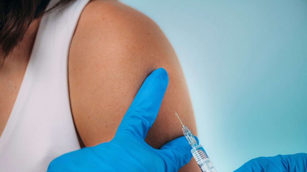 Spitatele private vor să sprijine campania naţională de vaccinare: „Vom sta la dispoziţia DSP-ului“