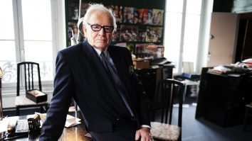 Pierre Cardin a fost înmormântat la Paris