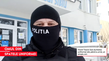 Cine este polițistul care s-a jucat cu copiii în zăpadă, în Sibiu. „Sub duritatea afișată de uniformă stă un simplu om”