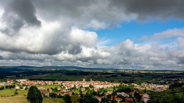 Un austriac a lăsat moștenire unui sat francez 2 milioane de euro, în semn de recunoștință că i-a protejat familia