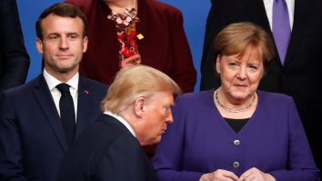 Germania se tratează cu cocktail-ul lui Trump: „Lucrează ca o vaccinare pasivă”