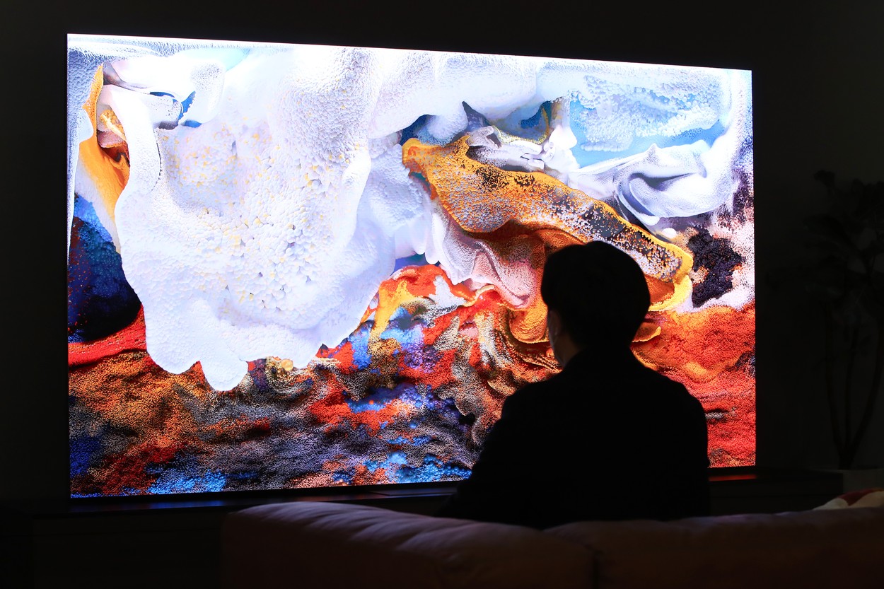 Samsung a lansat portofoliul de televizoare pentru 2021.  Cât costă cel mai scump model