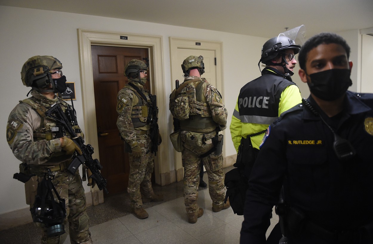 Capitoliul, în atenția întregii lumi. Washington, între vot și violență