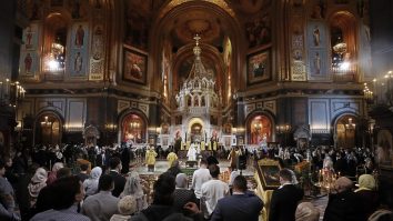 Biserica Ortodoxă a Rusiei: „Cei care refuză să se vaccineze sunt păcătoşi, să se căiască toată viața”