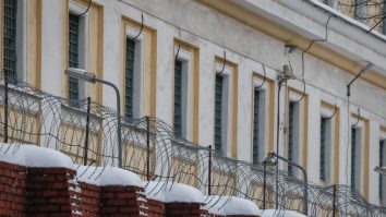 3,5 ani de închisoare pentru un bărbat care a ajutat oamenii să se sinucidă