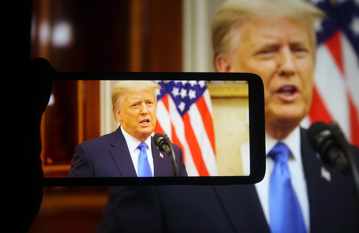 Donald Trump și-a luat rămas bun: „Sunt mândru de ce am realizat împreună. Mi-ați umplut lumea de lumină”