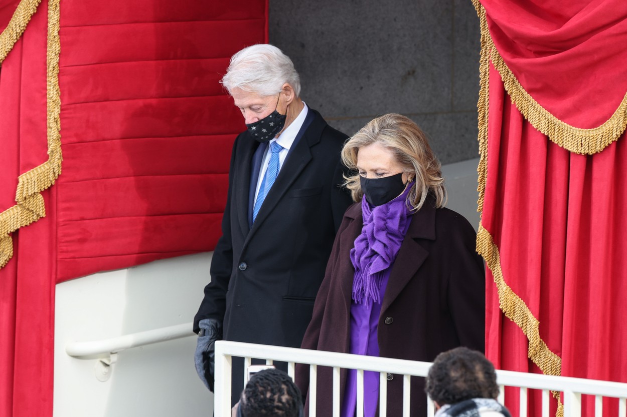 Cele mai amuzante momente de la ceremonia de învestire a lui Biden: Bill Clinton a ațipit în timpul discursului