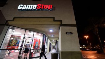 „Încăierarea” GameStop se răspândeşte, ajunge în Europa şi în Asia / Subredditul care a scos Wall Street din minţi s-a oprit