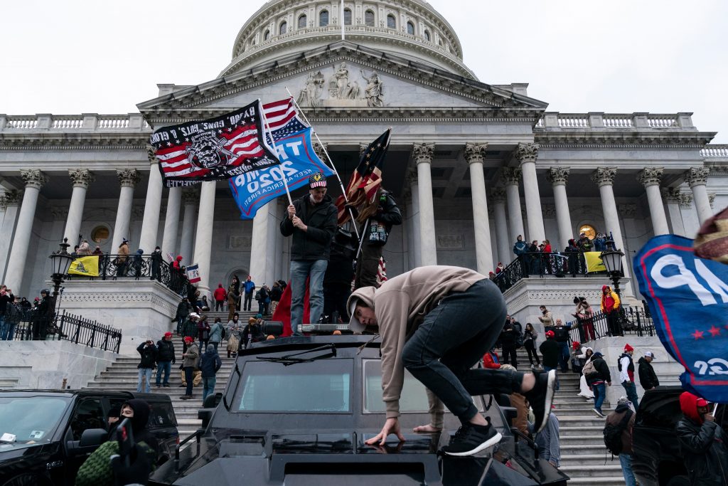 Mărturiile românilor din SUA despre protestul de la Capitoliu: „Am crezut că democrația americană este mai puternică”