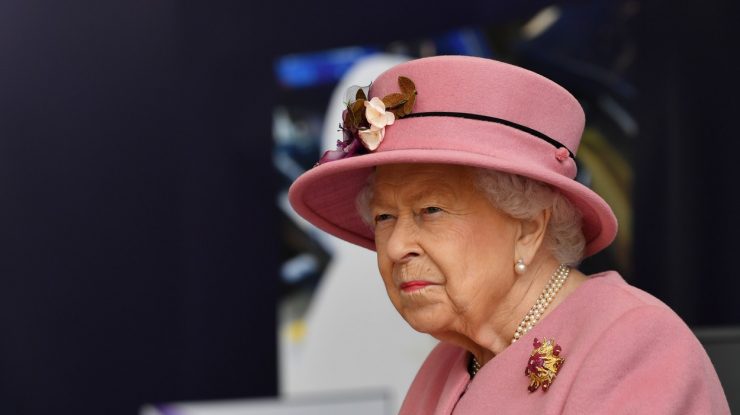 Regina Elisabeta a II-a s-a vaccinat împotriva Covid-19