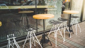 Anul 2020, dezastru pentru HoReCa: Cifra de afaceri a scăzut cu aproximativ 80%. Ce spun antreprenorii afectați de criza COVID