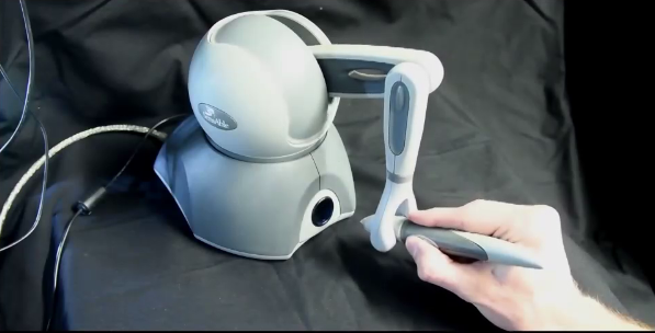 Un microrobot de 16 milimetri va permite chirurgilor să realizeze operații cu mai puține incizii și efecte secundare