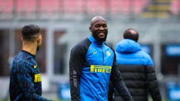 După Benzema, și-a luat și Lukaku mașină. Belgianul a adăugat în garaj un Maserati Levante Trofeo