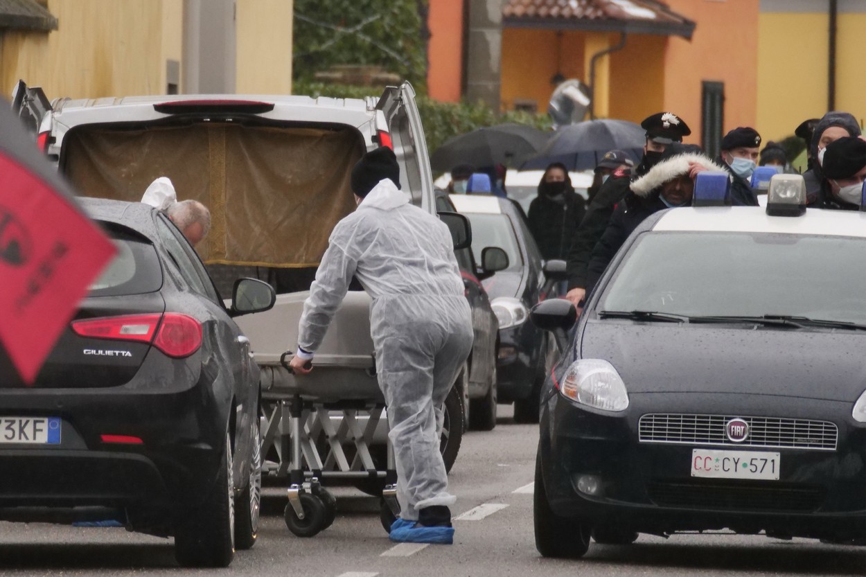 Un medic din Italia responsabil cu vaccinarea s-a sinucis