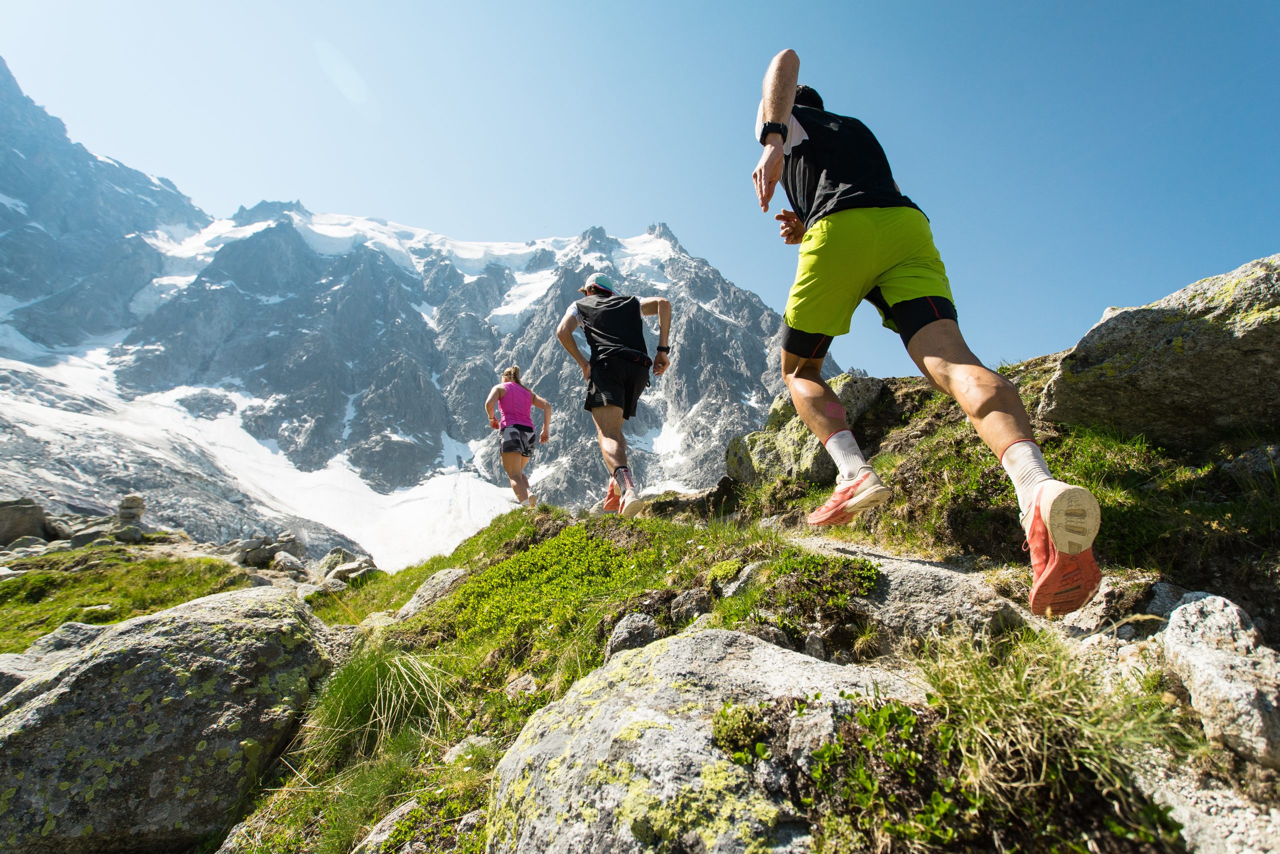 Skyrunning, un sport care dezvăluie frumusețea munților. O româncă este campioană europeană