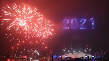 Cât a costat spectacolul de artificii ținut secret de primarul Londrei. Oamenii spun că evenimentul „a fost o rușine”