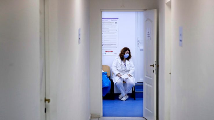 Județele cu cele mai multe cazuri de COVID. Brașov și Timiș, în top