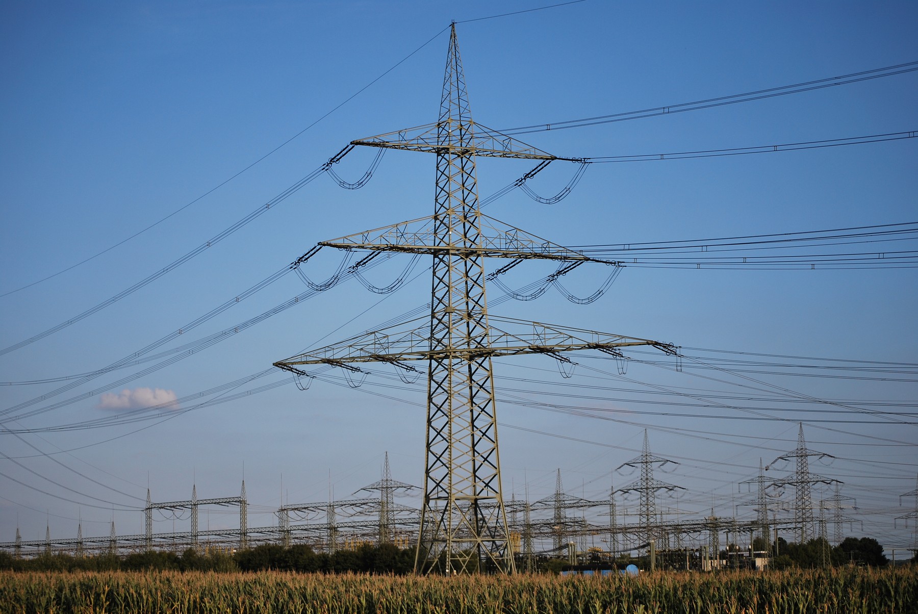 Autoritațile europene au declanșat o investigație după ce mai multe județe din România au rămas fără curent electric