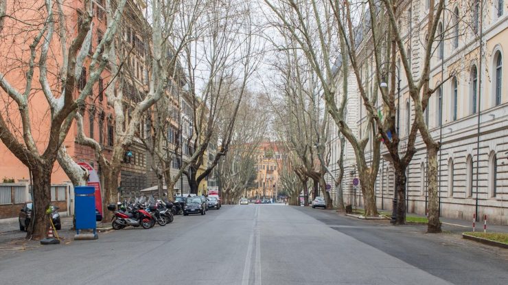 Serie nouă de restricții dure anti-COVID în Italia. Au fost desemnate trei zone roșii