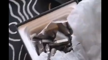 Șurub în loc de telefon