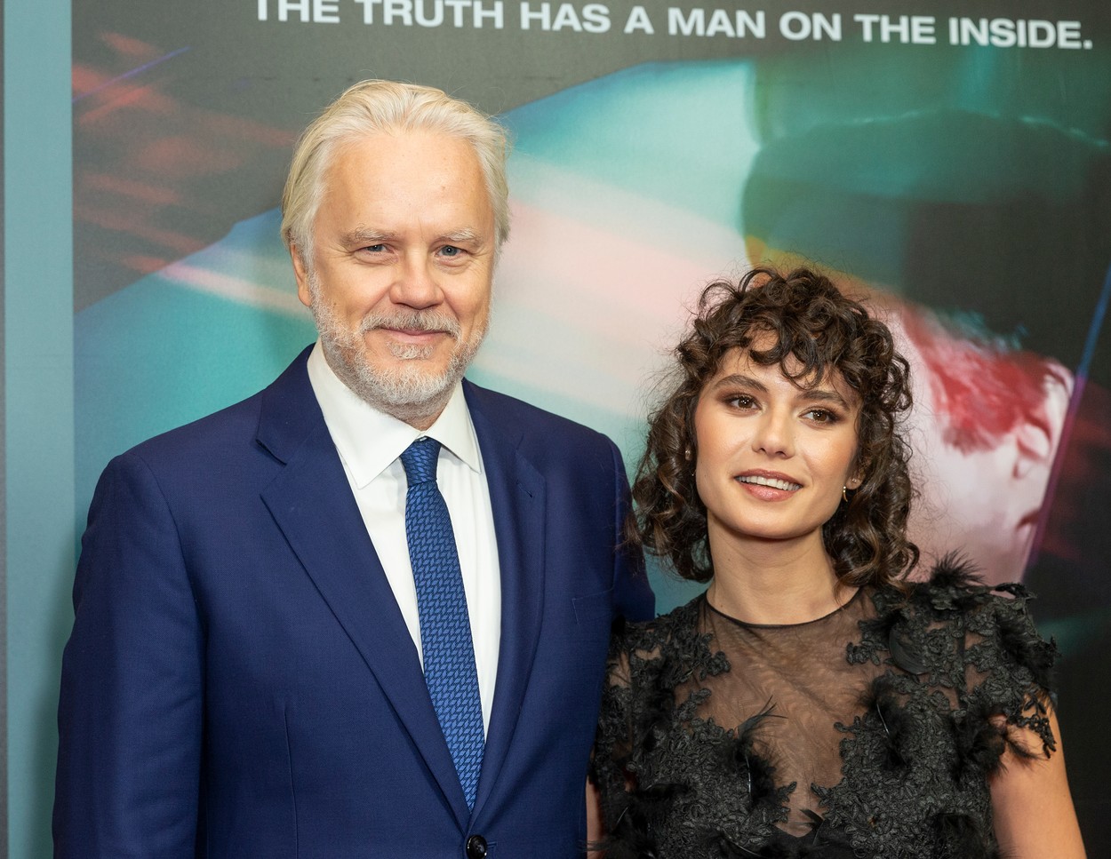 Celebrul actor Tim Robbins divorțează de soția sa româncă, pe care a ținut-o secretă. Cine e Grațiela Brâncuși