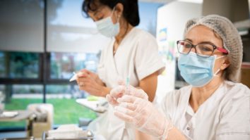 Încă 2 cazuri de tulpină nouă de SARS-CoV-2, la Matei Balș. Ministerul Sănătății recomandă amânarea relaxărilor