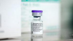 UMF Craiova ar putea avea propriul centru de vaccinare: „Dispunem şi de personal calificat care să vaccineze”