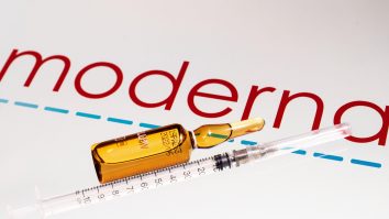 Silviu Negoiță, medic ATI, despre vaccinul Moderna: „Depozitarea la -20 de grade Celsius ne ajută să distribuim dozele mai rapid”