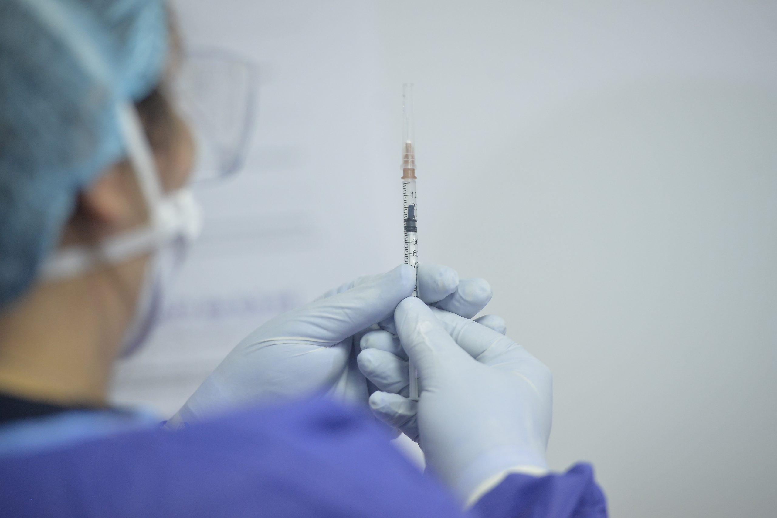 Judeţul în care au fost epuizate aproape toate dozele de vaccin. Câte persoane au fost vaccinate