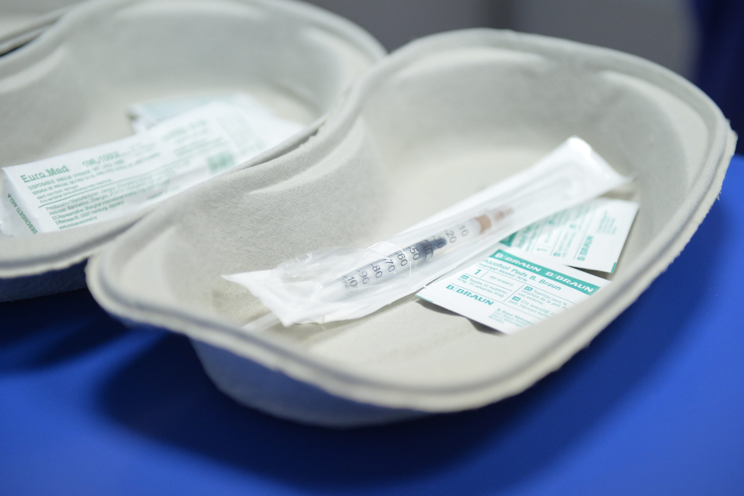 Guvernul stabilește abia vineri categoriile prioritate pentru etapa a doua de vaccinare anti-COVID