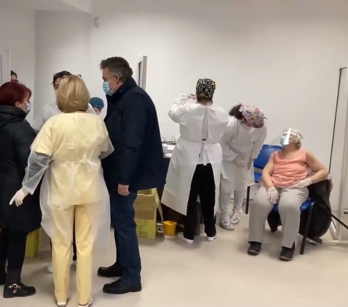 Noile instrucțiuni de vaccinare. Inspector DSP: „Răspunsul imun după vaccinare apare la circa 10-14 zile după prima administrare”