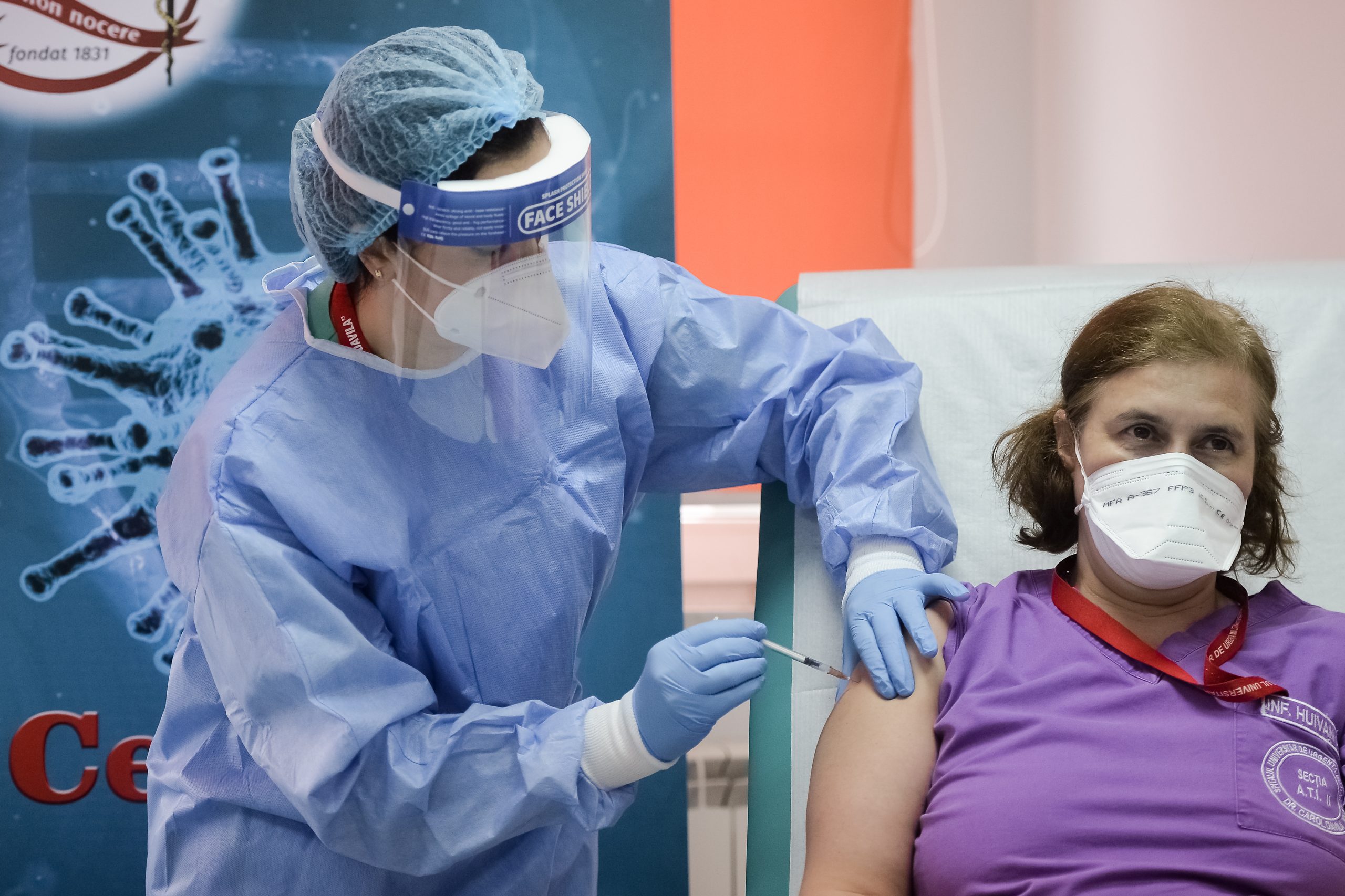 Mobilizarea Israelului impresionează România. La Spitalul Municipal din Rădăuți vor să se vaccineze mai mult de jumătate din angajați