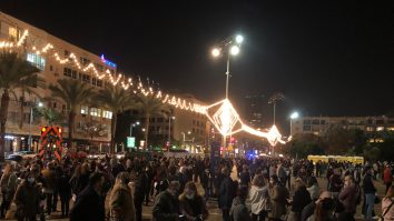 Tel Aviv coadă vaccinare