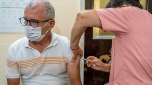 Cum se fac înscrierile pe platforma de vaccinare. Programările pentru etapa a doua încep vineri