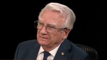 Academicienii români susțin vaccinarea anti-COVID. Victor Voicu: „Trebuie să vaccinăm 70% din populație”