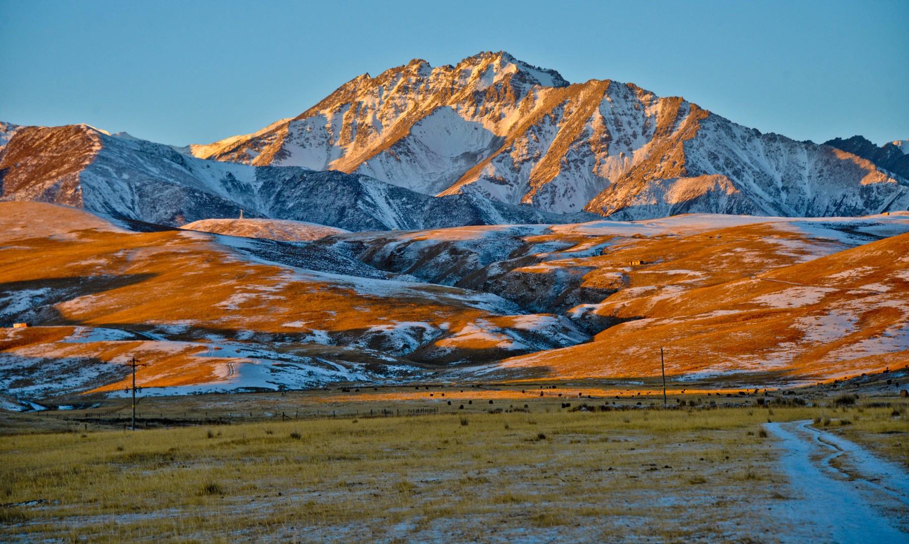 METEO. Prognoza pentru următoarele două săptămâni: vremea se încălzește în toată țara