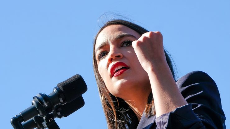 Alexandria Ocasio-Cortez a fost victima agresiunii sexuale: „Sunt o supraviețuitoare”