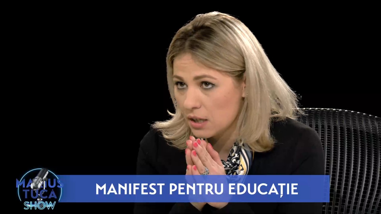 Alina Cîrjă: La clase în care aveai 10 elevi activi, cu fiecare oră online se mai pierde câte unul