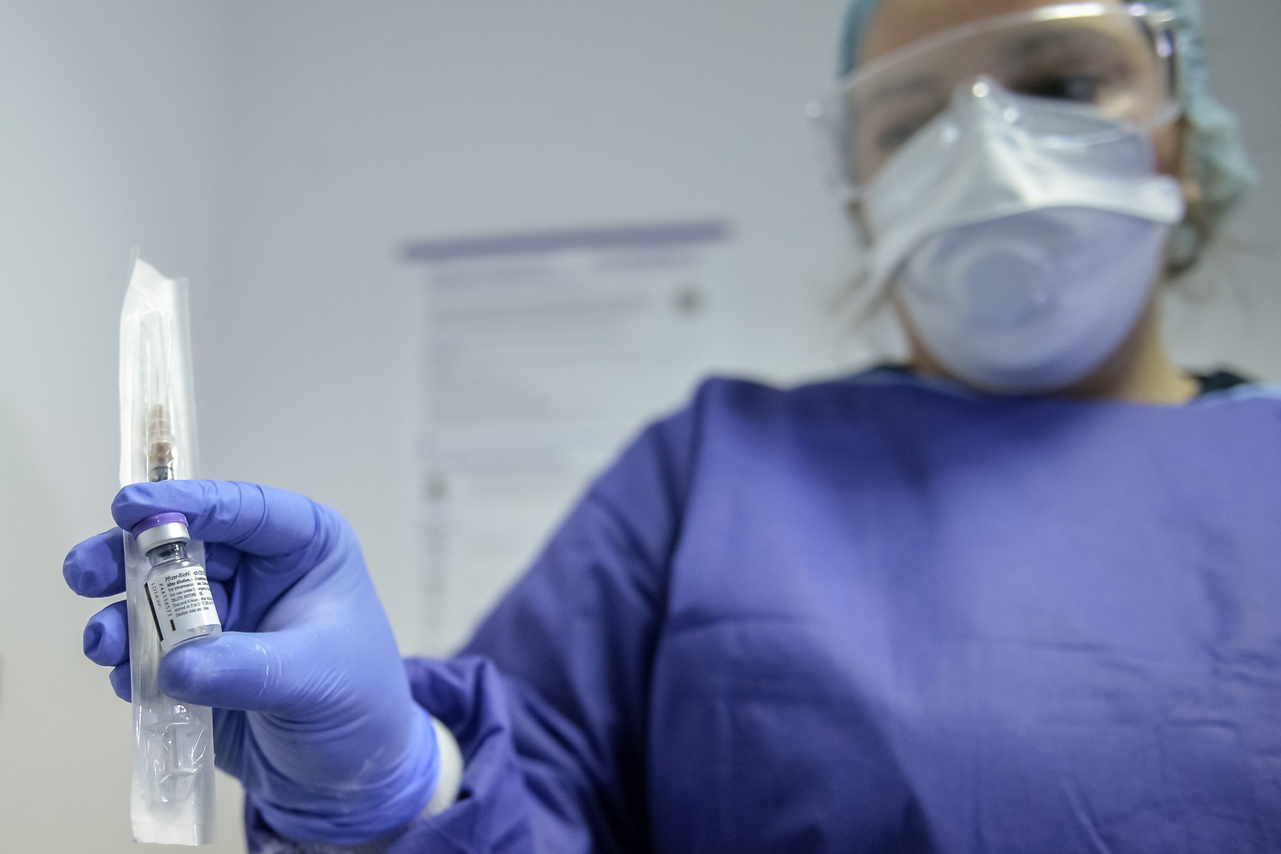 Italia face vaccinul anti-Covid obligatoriu. Ce categorie este vizată de decizie